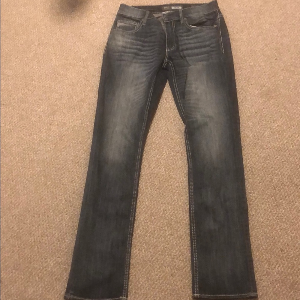 Buckle Jeans